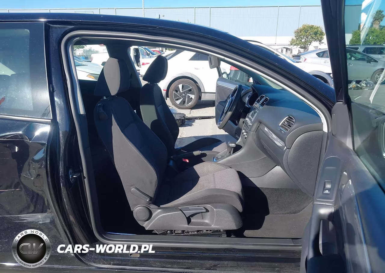 2010 Volkswagen Golf 2-Door VIN:WVWBB7AJ2AW310801 - 5
