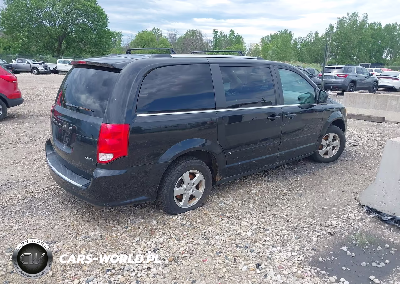 2011 Dodge Grand Caravan Crew VIN:2D4RN5DGXBR679025 - 4