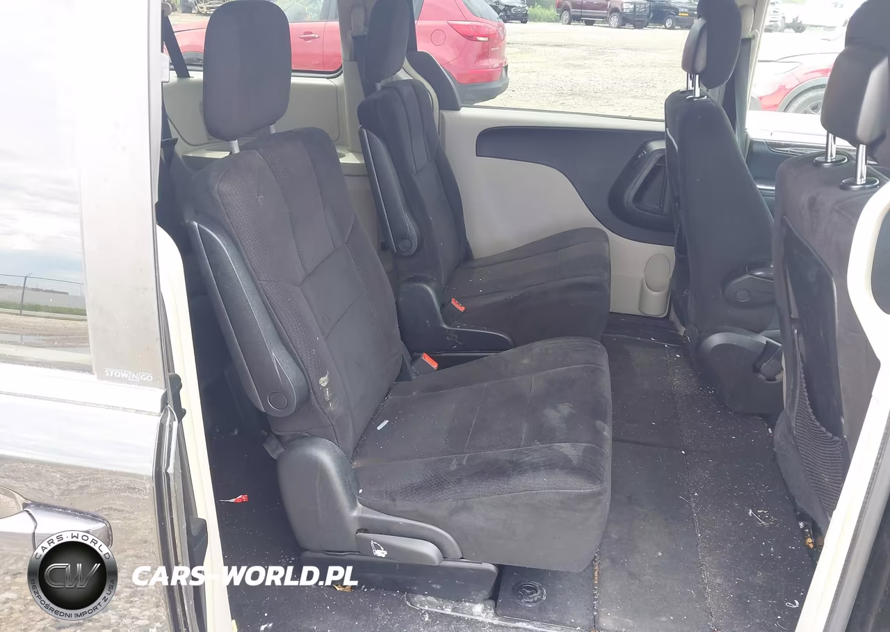2011 Dodge Grand Caravan Crew VIN:2D4RN5DGXBR679025 - 8