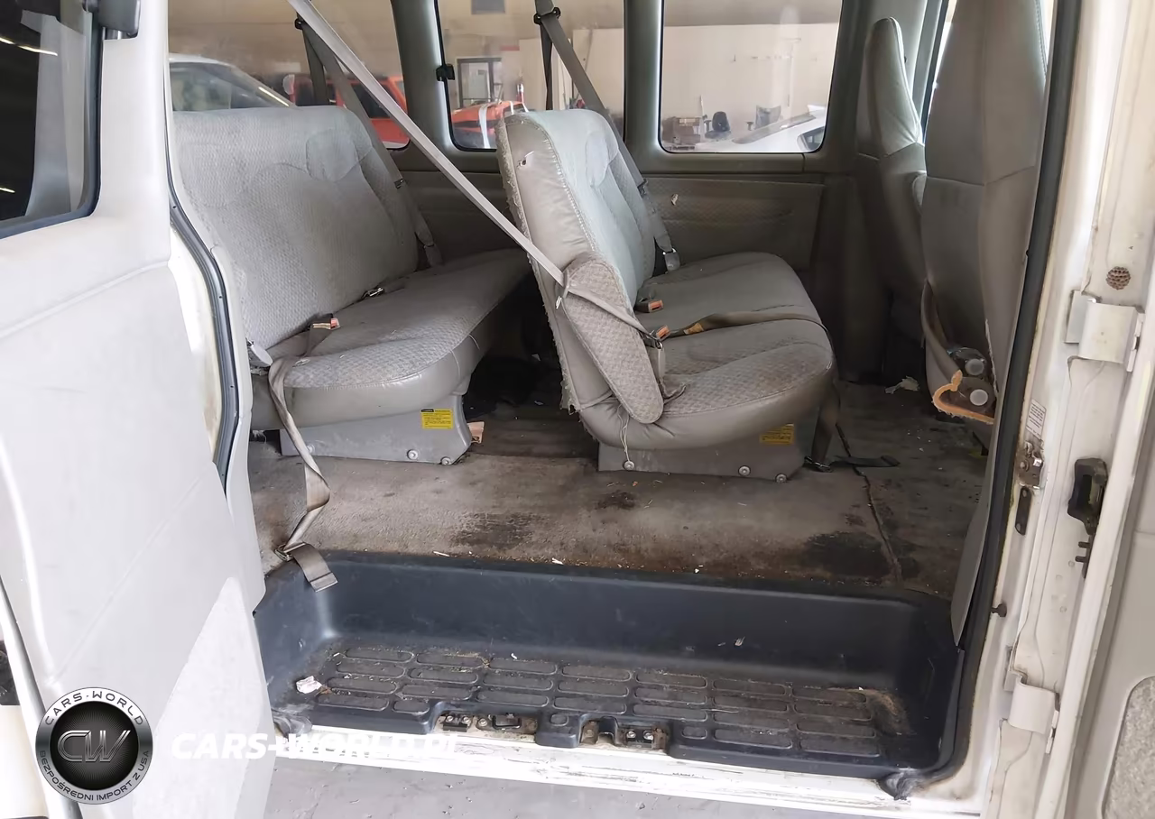 2000 Chevrolet Express VIN:1GAHG39R6Y1123785 - 8