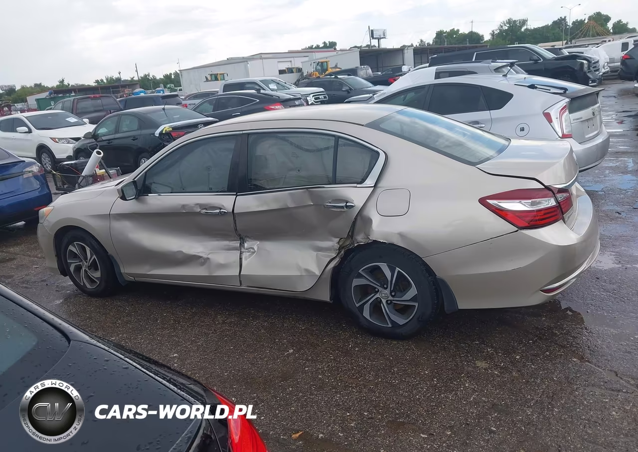 2017 Honda Accord Lx VIN:1HGCR2F3XHA180983 - 14