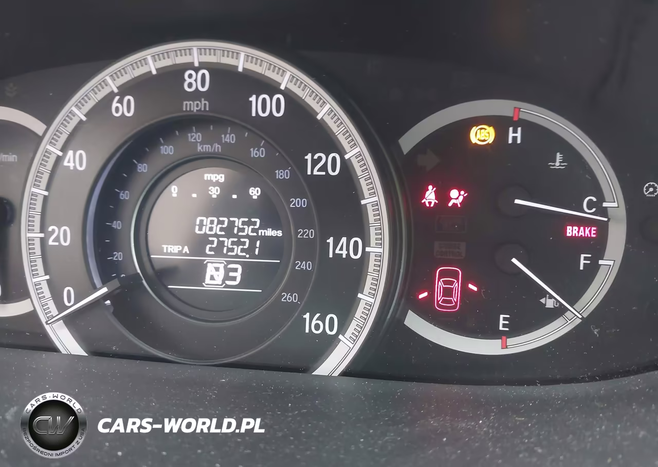 2017 Honda Accord Lx VIN:1HGCR2F3XHA180983 - 15