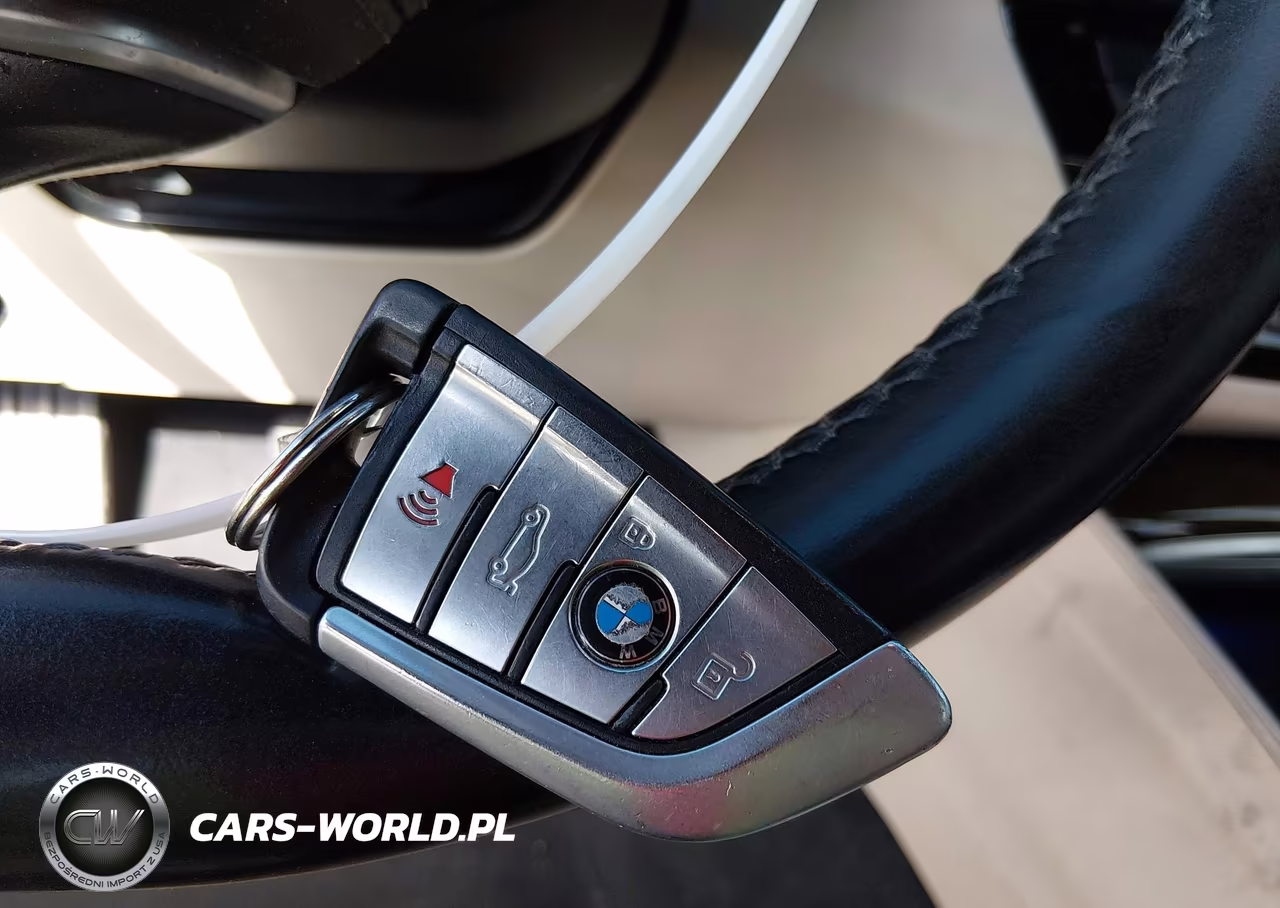 2018 BMW 530I xDrive VIN:WBAJA7C57JWC76756 - 11