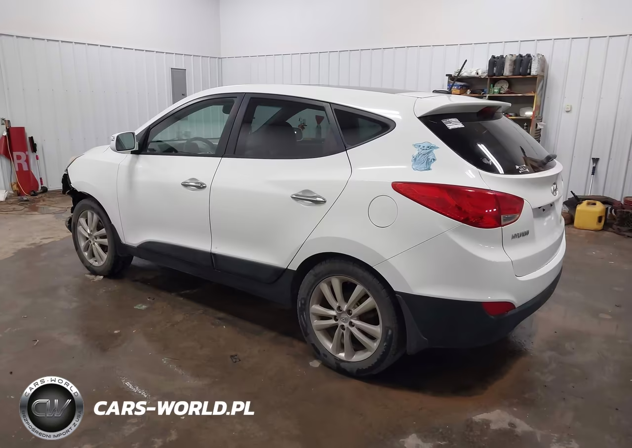 2011 Hyundai Tucson Limited VIN:KM8JU3AC4BU275350 - 3