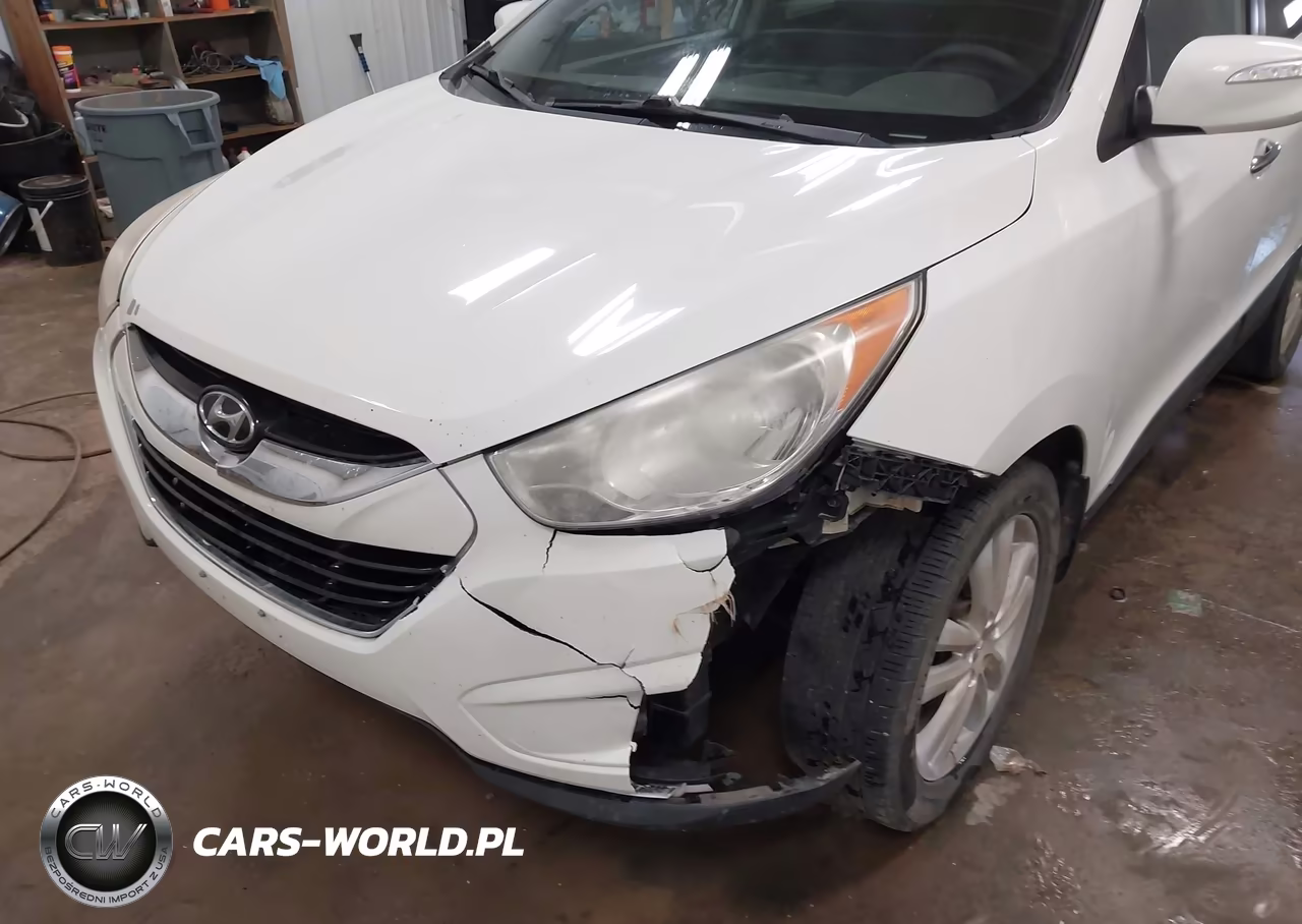 2011 Hyundai Tucson Limited VIN:KM8JU3AC4BU275350 - 6