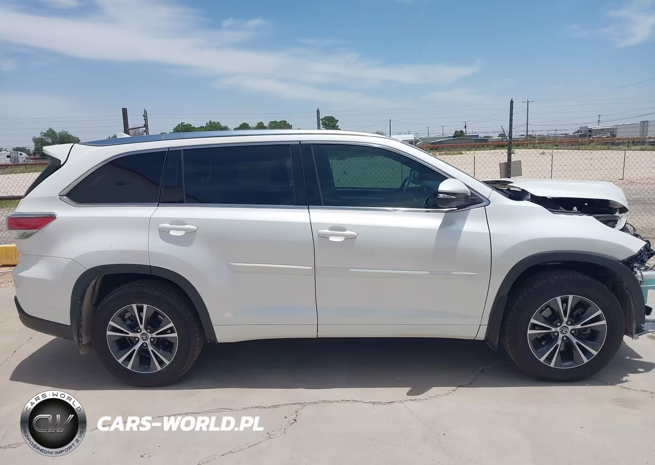 2016 Toyota Highlander Xle V6 VIN:5TDKKRFH6GS167782 - 14