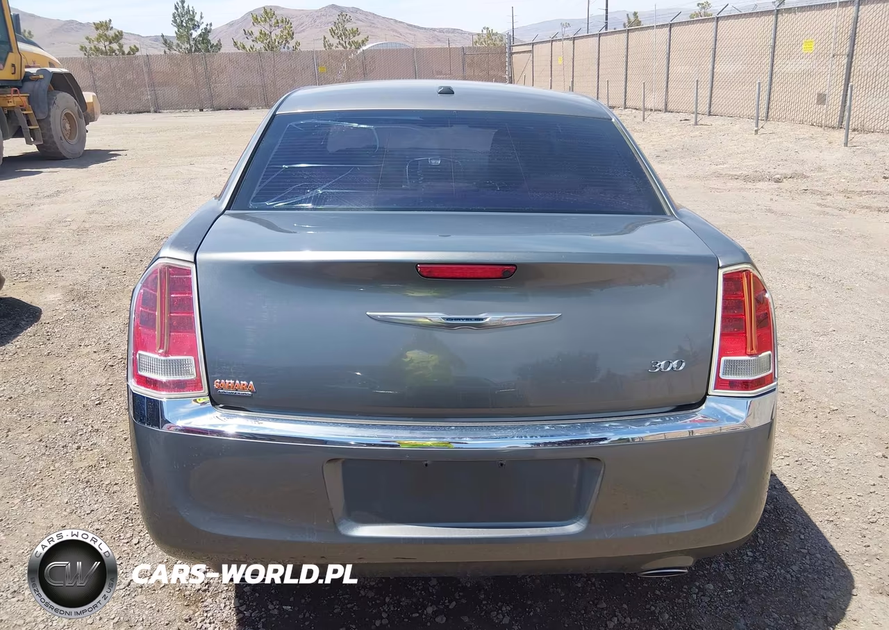 2012 Chrysler 300 VIN:2C3CCAAGXCH104666 - 15