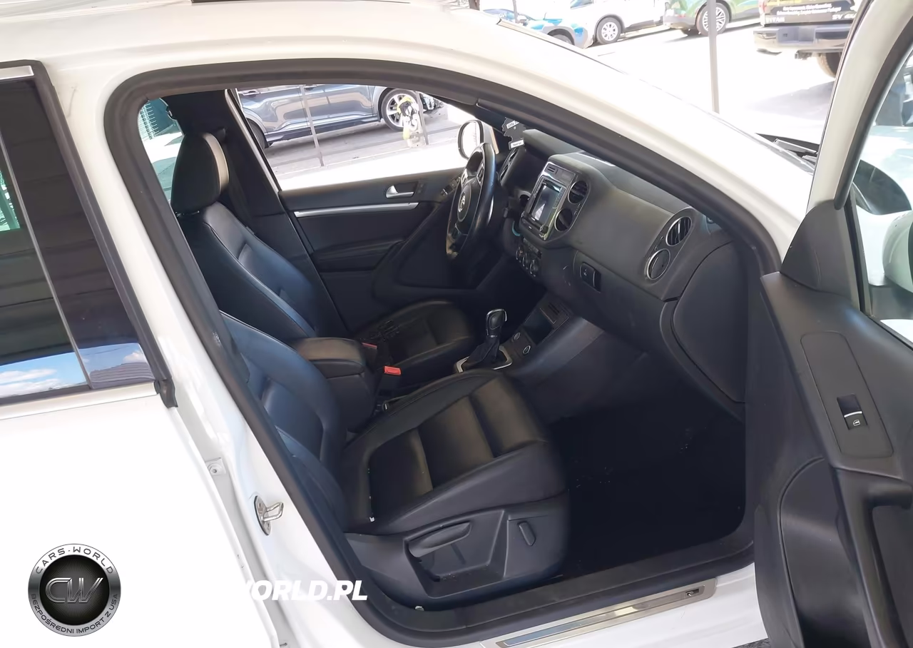 2016 Volkswagen Tiguan R-Line VIN:WVGBV7AX3GW047573 - 5