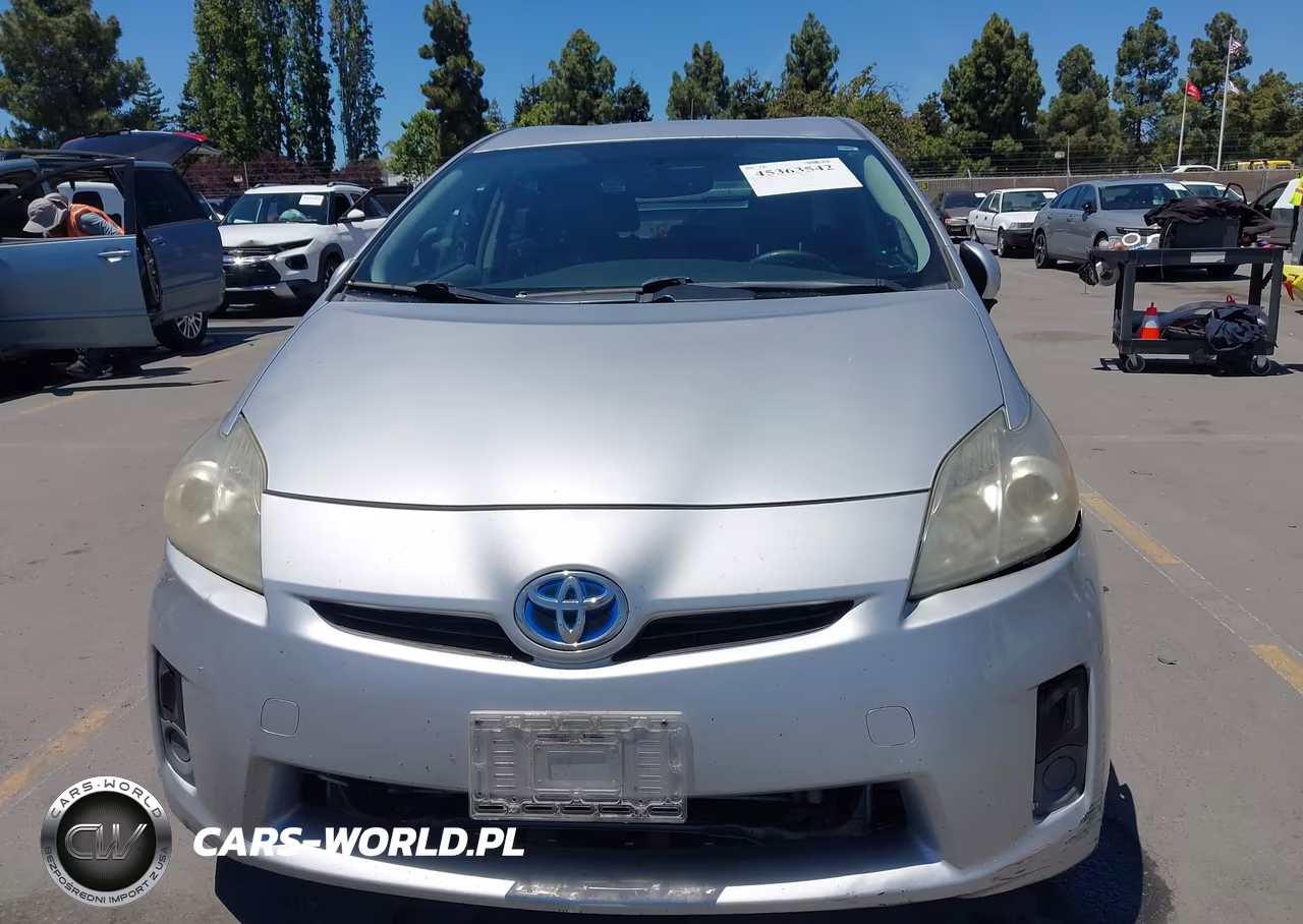 2011 Toyota Prius Four VIN:JTDKN3DU6B1363179 - 12