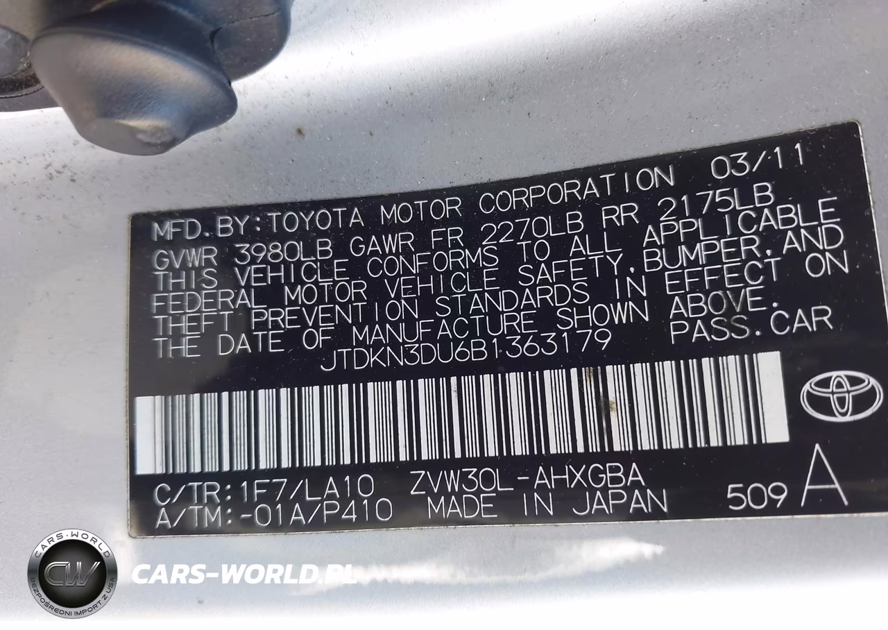 2011 Toyota Prius Four VIN:JTDKN3DU6B1363179 - 9