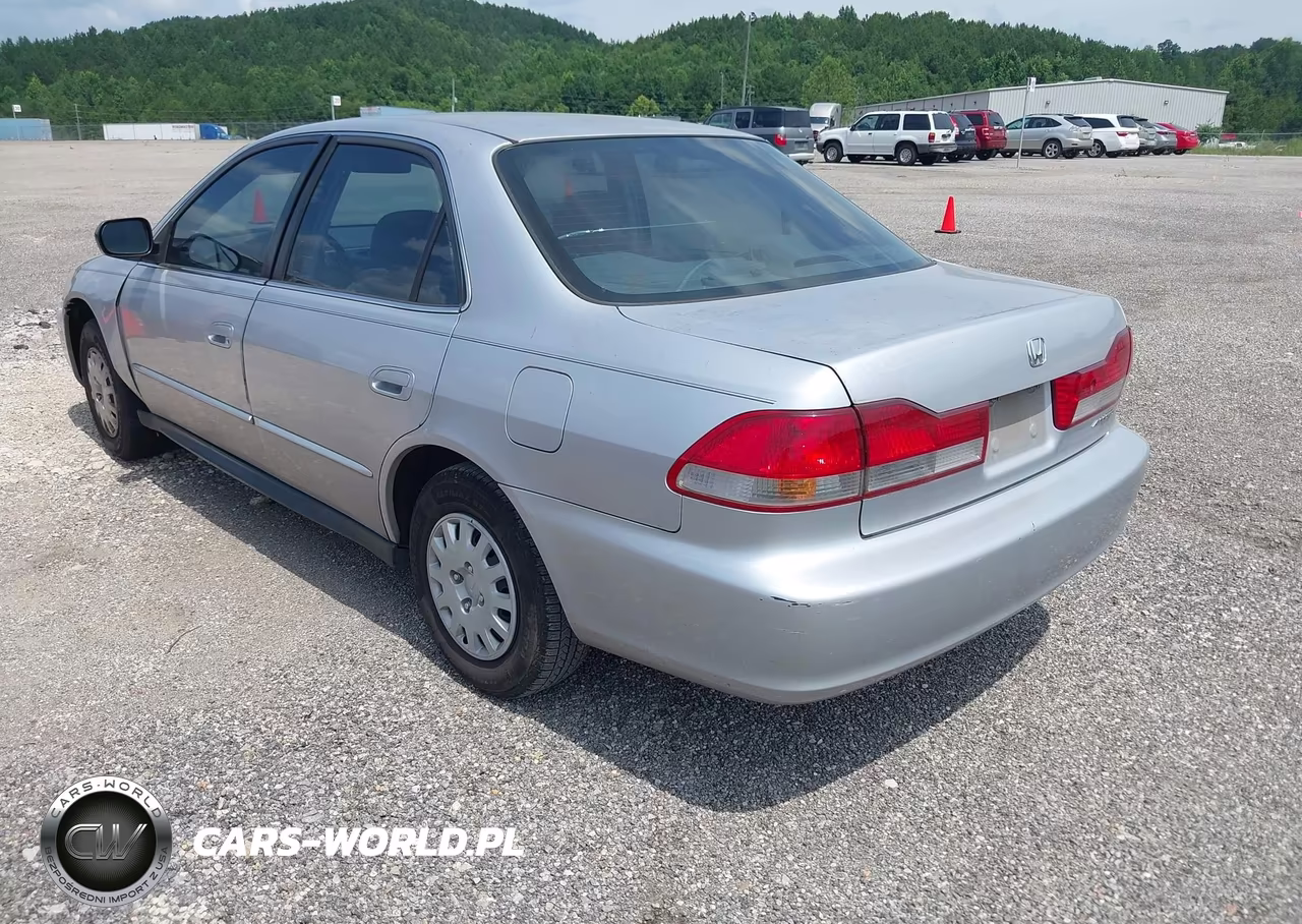 2001 Honda Accord Value Package VIN:1HGCF86661A122221 - 3