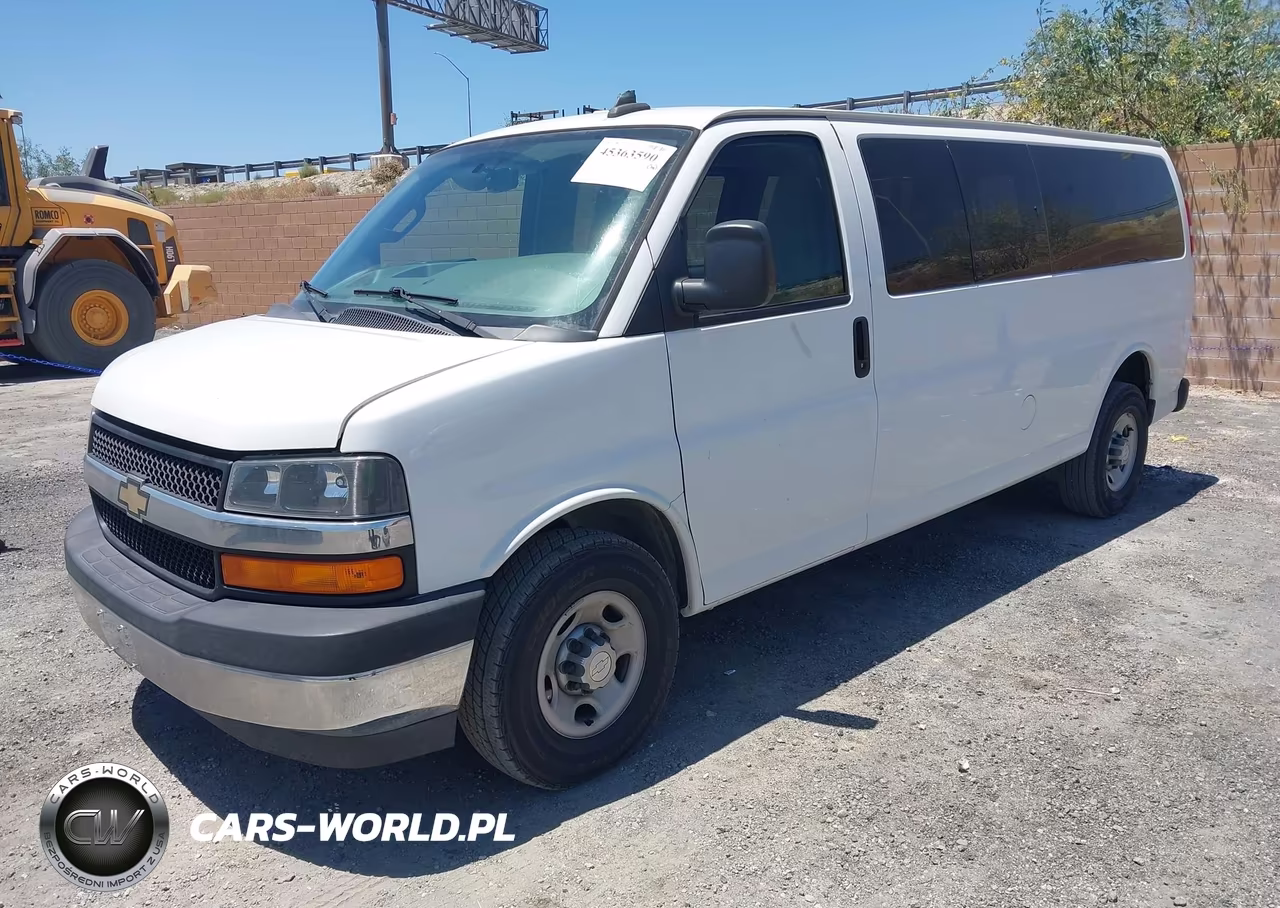 2017 Chevrolet Express 3500 Lt VIN:1GAZGPFF8H1305512 - 2