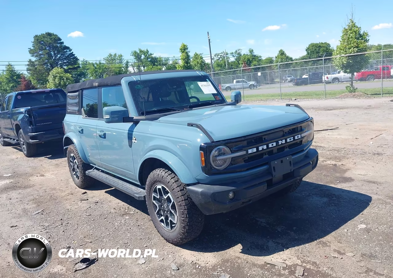 2022 Ford Bronco Outer Banks – zdjęcie 1 z 16