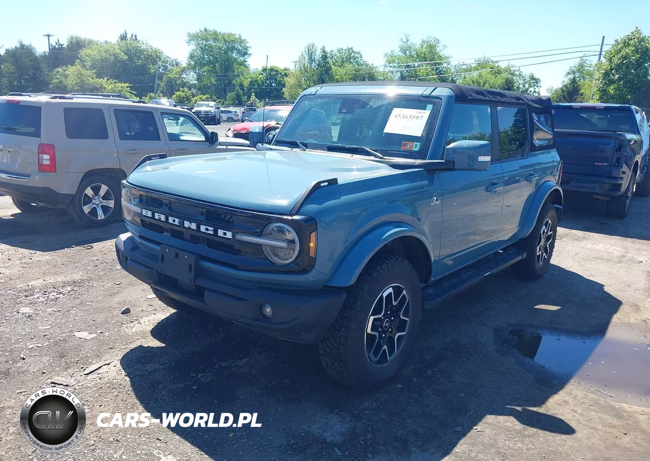2022 Ford Bronco Outer Banks VIN:1FMDE5BH3NLB70728 - 2