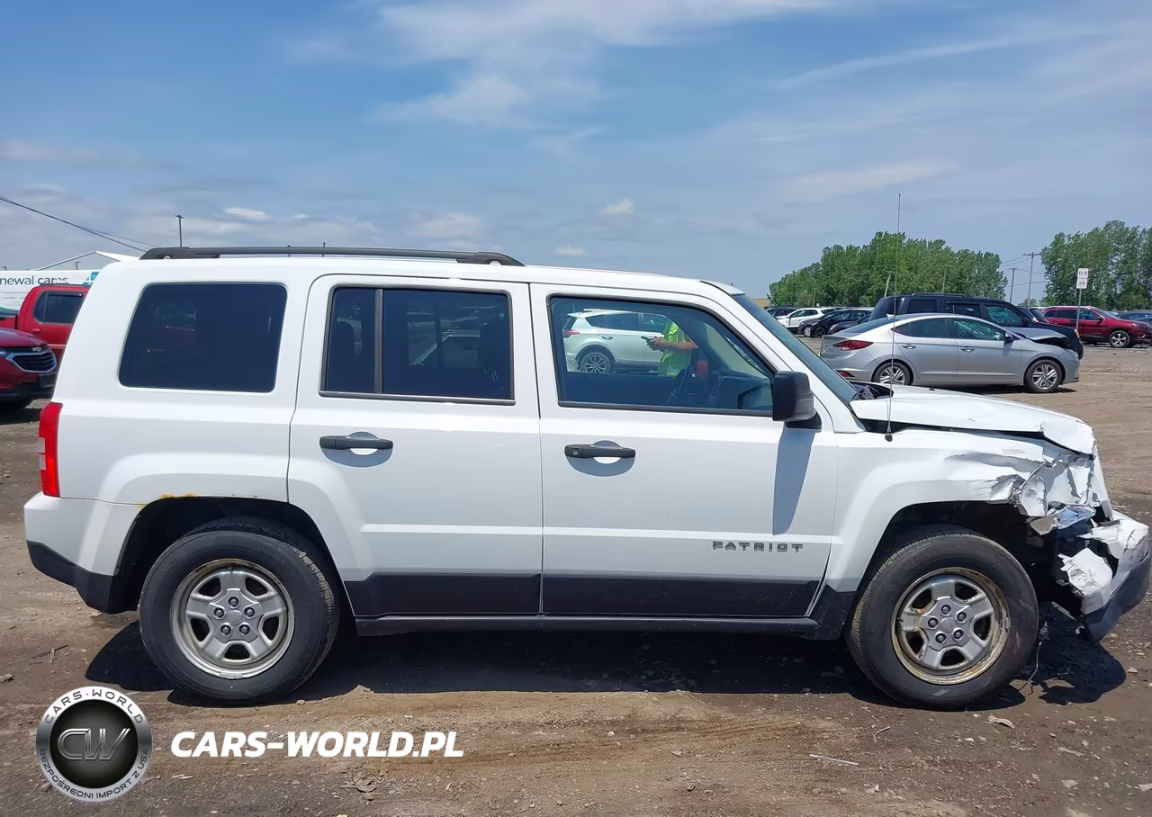 2015 Jeep Patriot Sport VIN:1C4NJPBA4FD219367 - 13