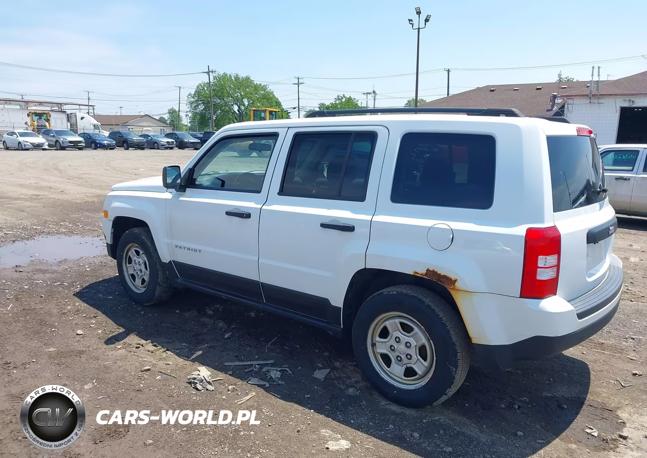 2015 Jeep Patriot Sport VIN:1C4NJPBA4FD219367 - 3