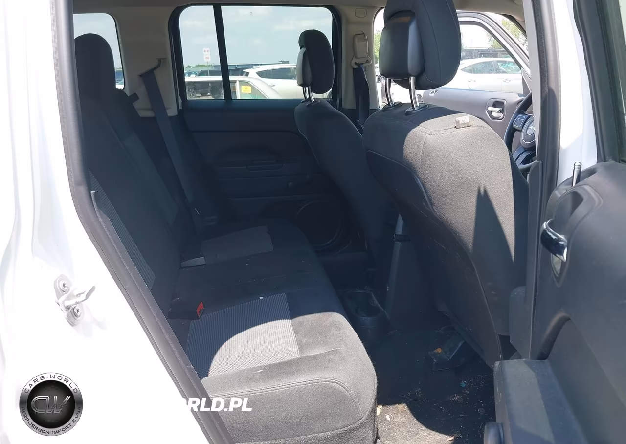 2015 Jeep Patriot Sport VIN:1C4NJPBA4FD219367 - 8