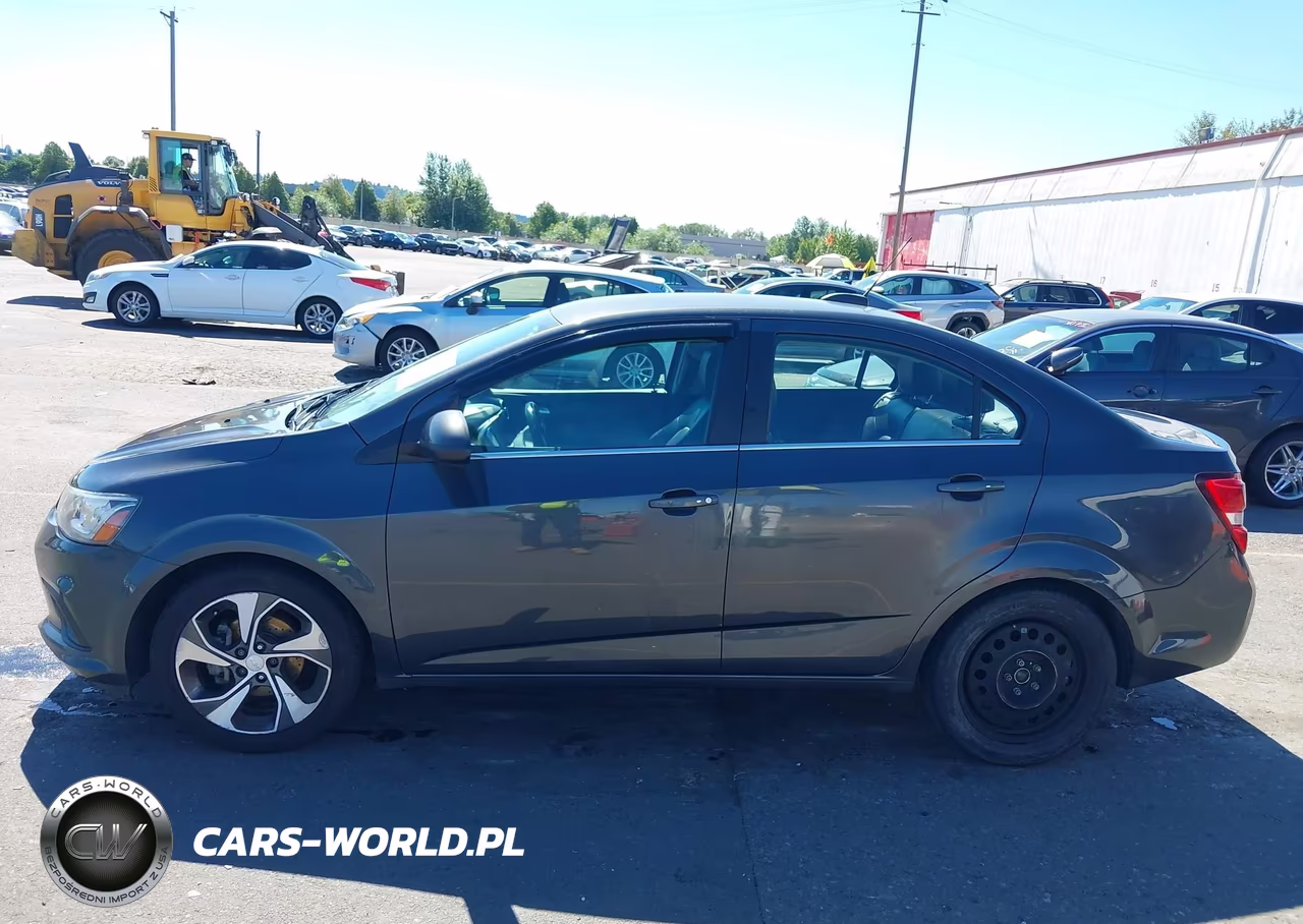 2017 Chevrolet Sonic Premier Auto VIN:1G1JF5SB4H4108262 - 13