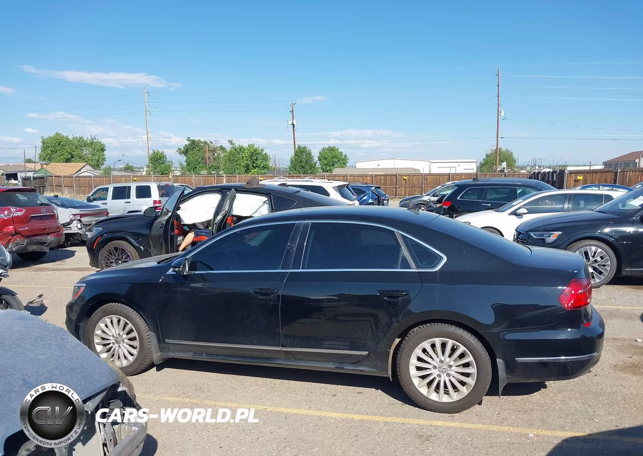 2016 Volkswagen Passat 1.8T Se VIN:1VWBS7A35GC033781 - 14