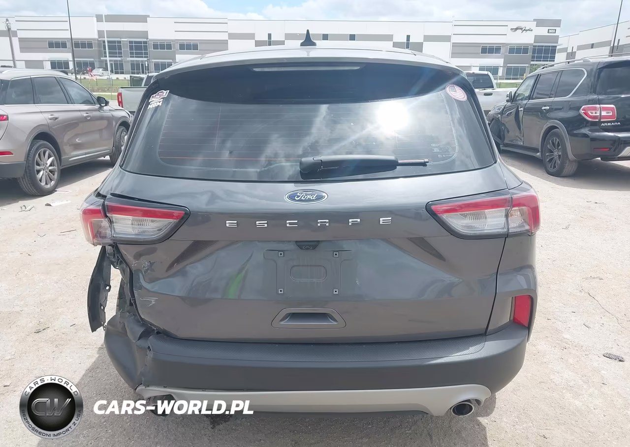 2022 Ford Escape S VIN:1FMCU0F64NUB15385 - 16