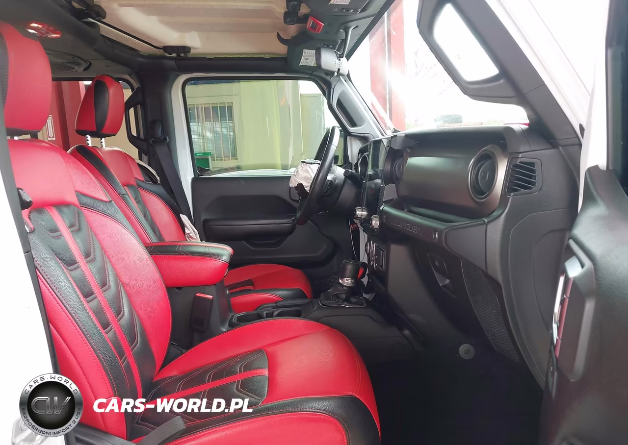 2019 Jeep Wrangler Unlimited Sport S 4X4 VIN:1C4HJXDN2KW635235 - 5