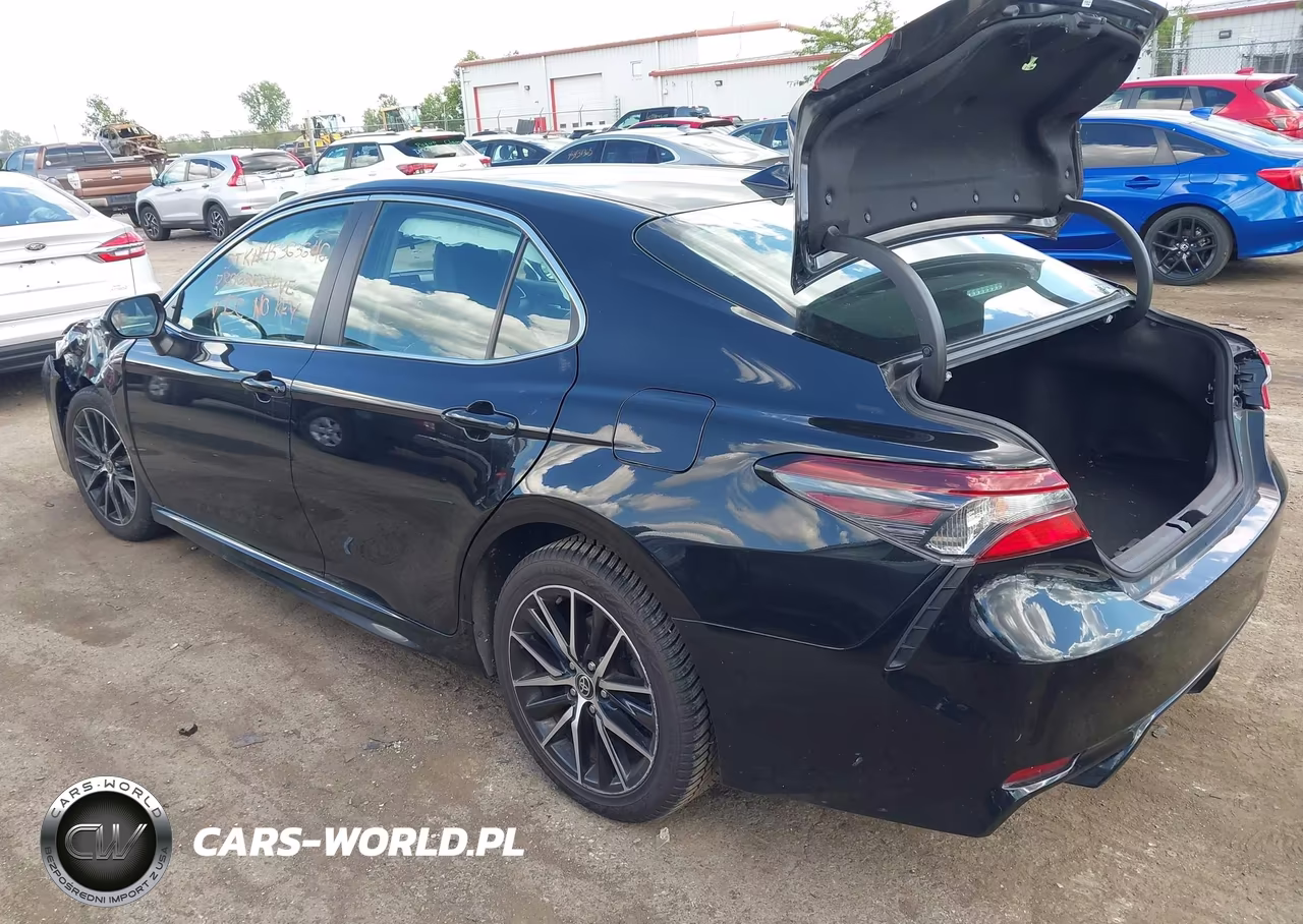 2021 Toyota Camry Se VIN:4T1G11AK7MU556429 - 3