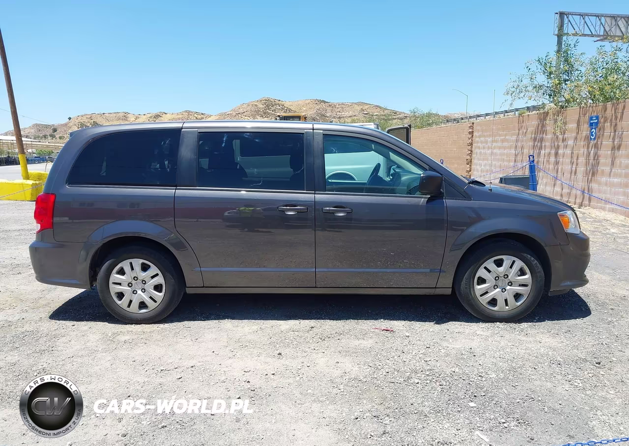 2018 Dodge Grand Caravan Se VIN:2C4RDGBG6JR143380 - 13