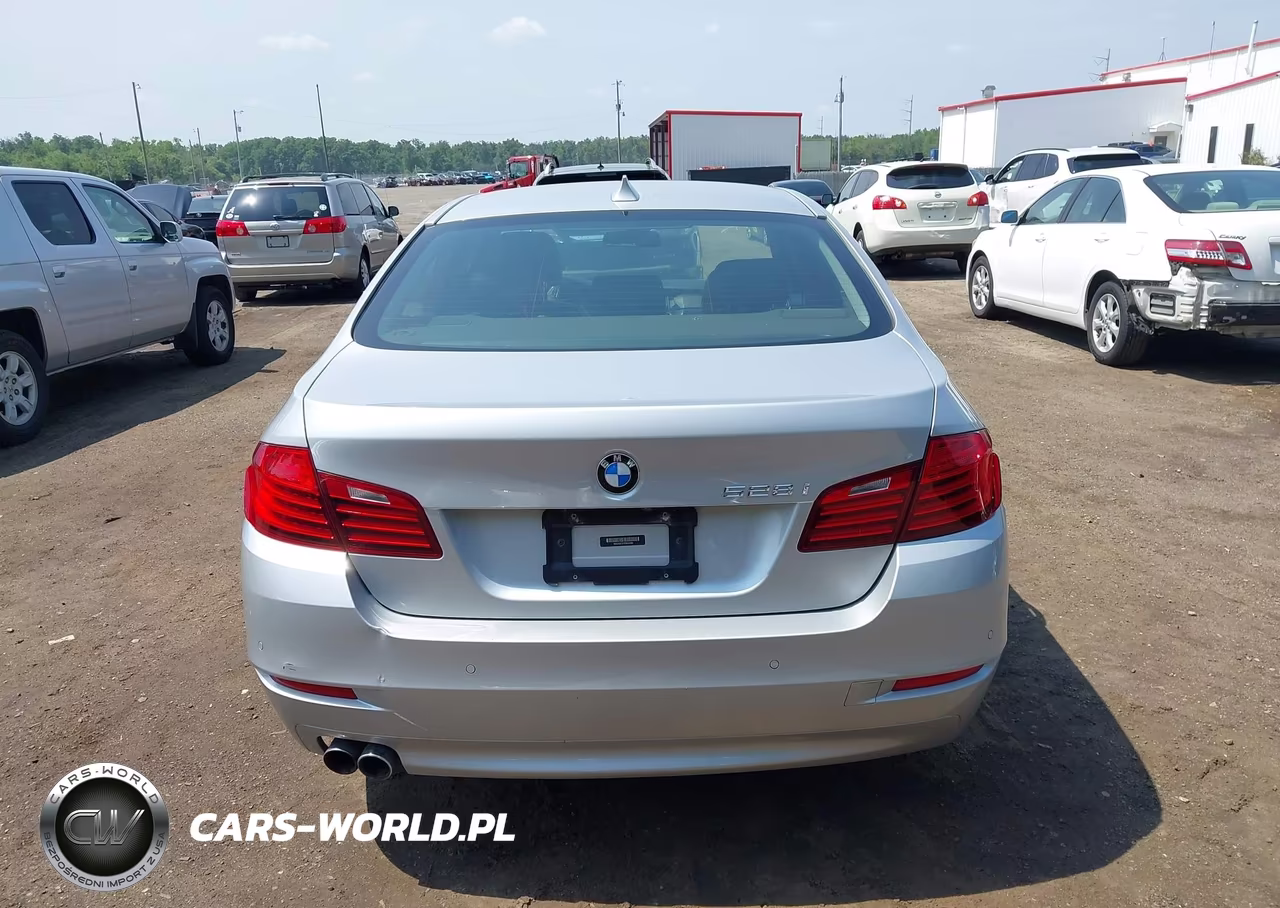 2015 BMW 528I VIN:WBA5A5C57FD524400 - 16