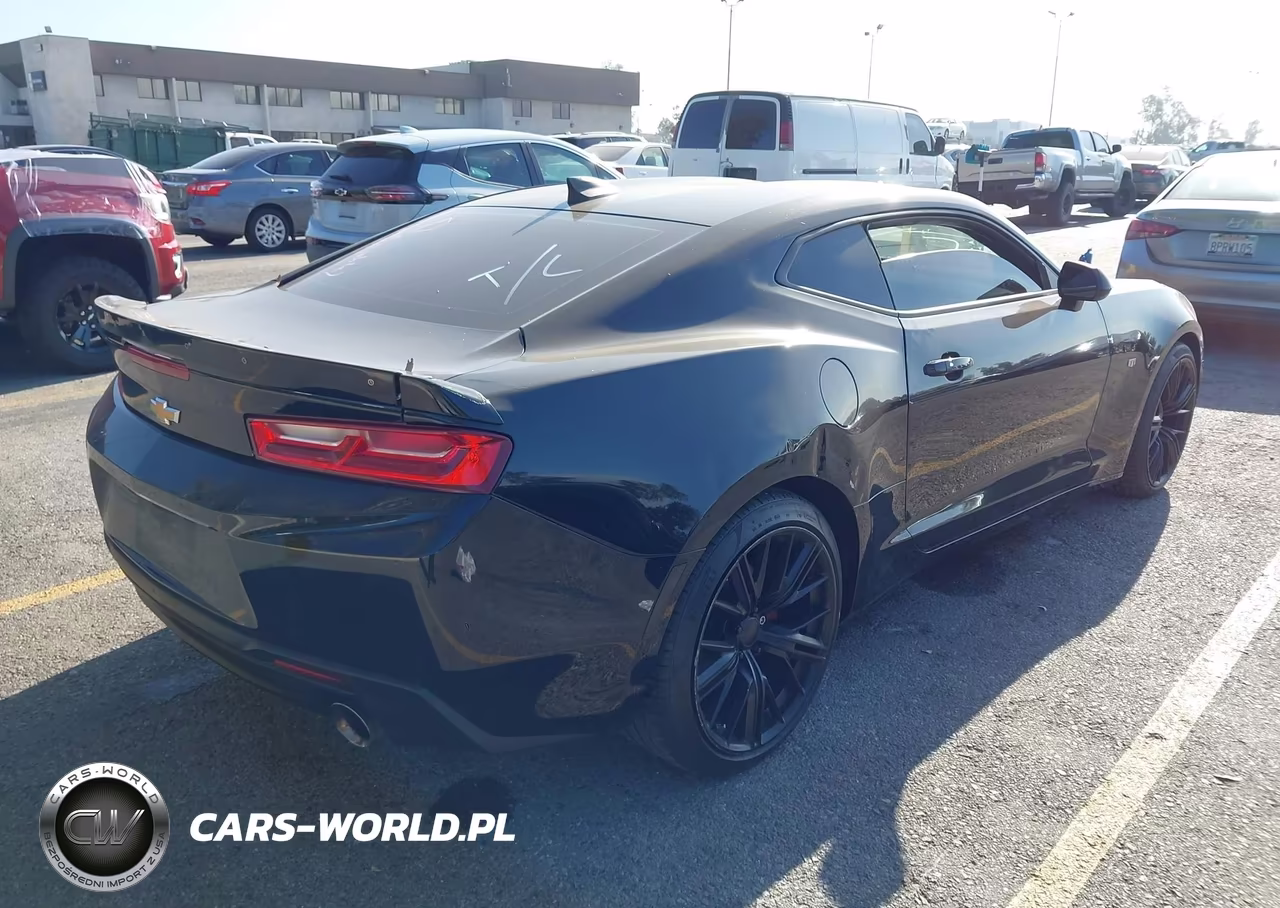 2017 Chevrolet Camaro 1Lt VIN:1G1FB1RS6H0121358 - 4