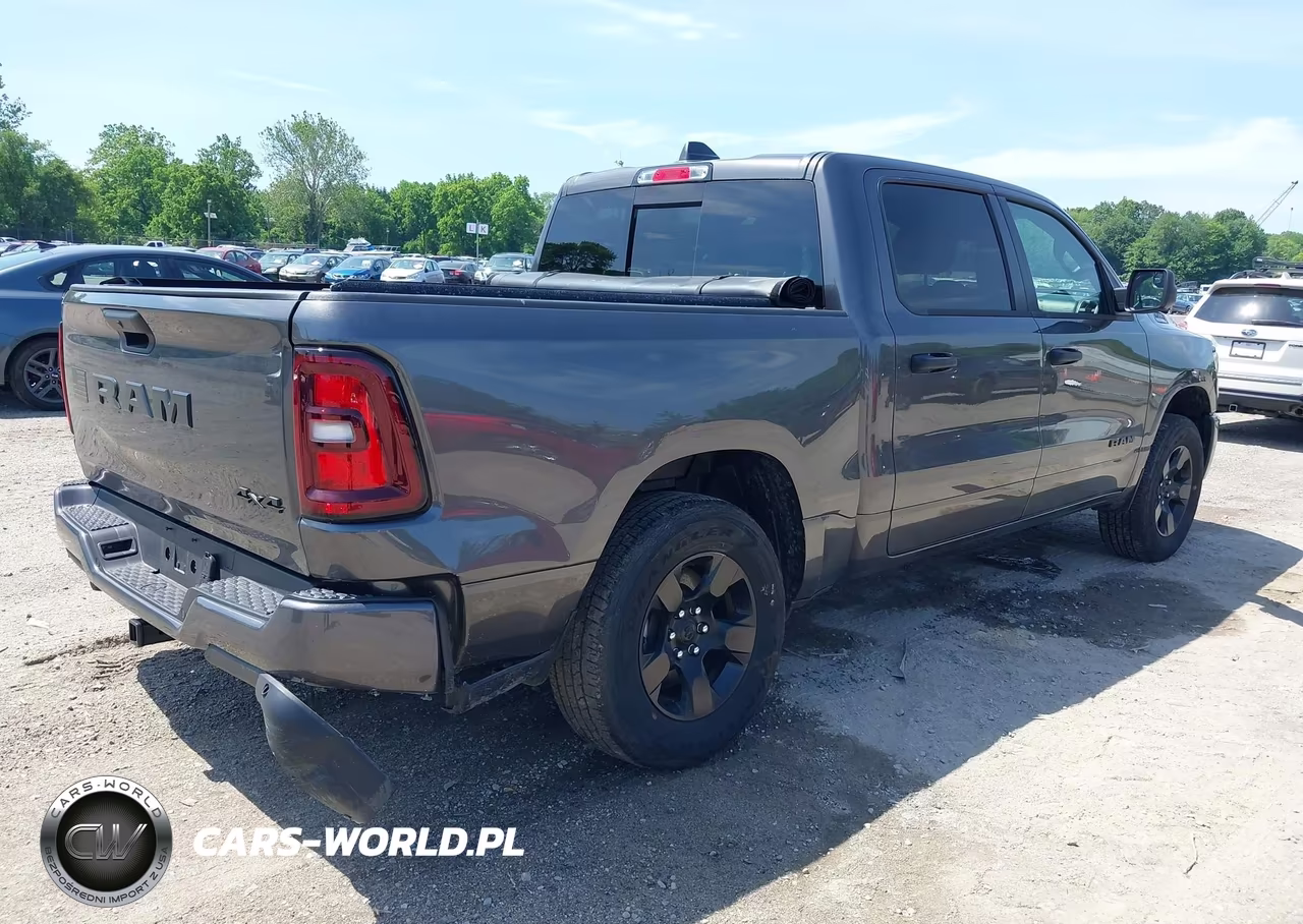 2025 Ram 1500 Tradesman 4X4 5'7 Box VIN:1C6RRFGGXSN678562 - 4