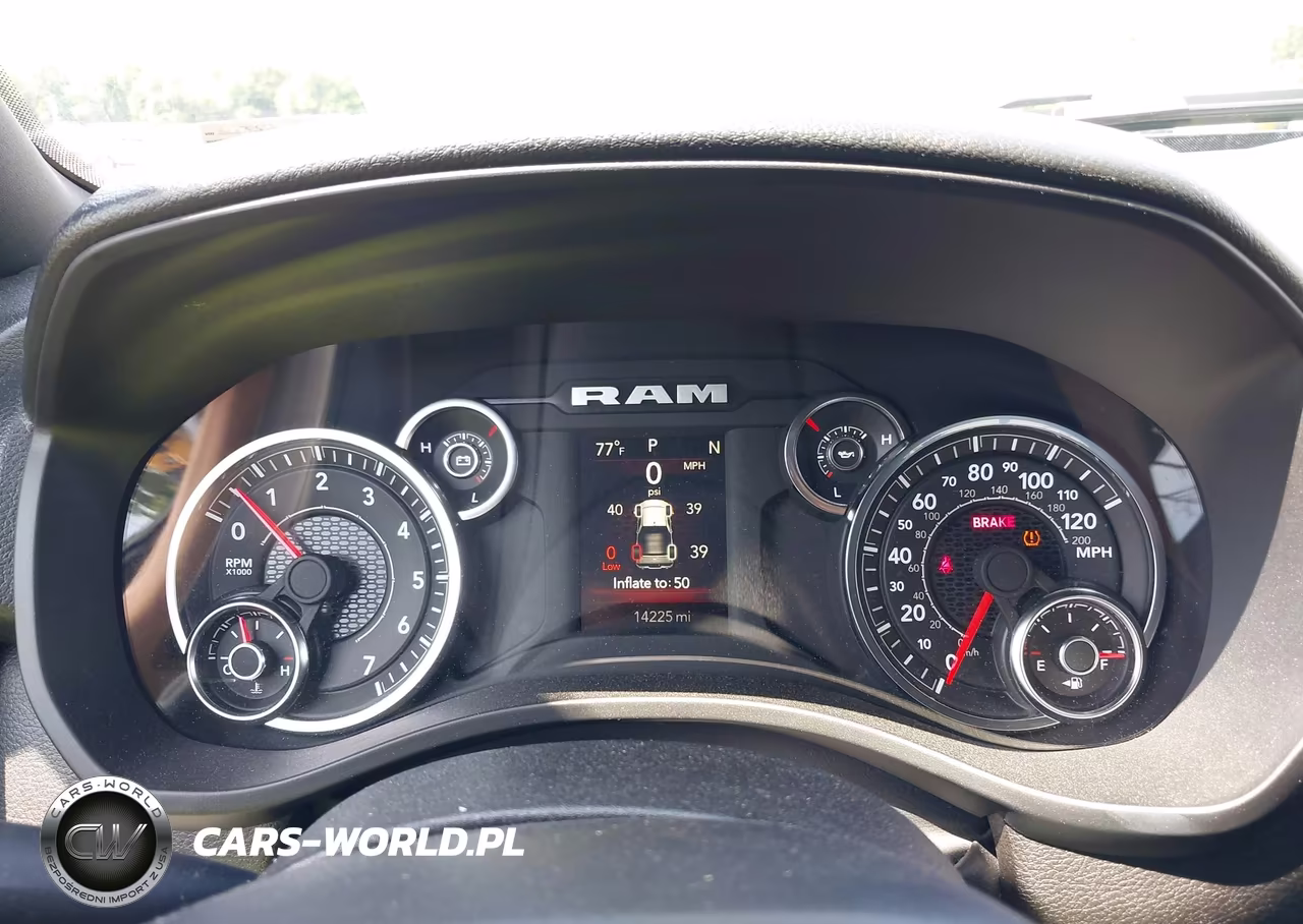 2025 Ram 1500 Tradesman 4X4 5'7 Box VIN:1C6RRFGGXSN678562 - 7