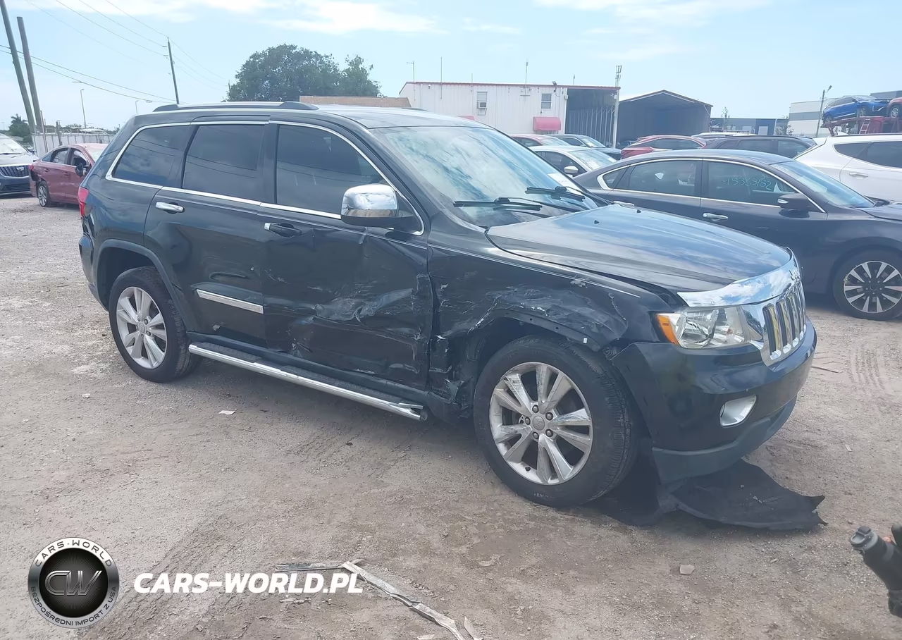 2013 Jeep Grand Cherokee Laredo – zdjęcie 1 z 16