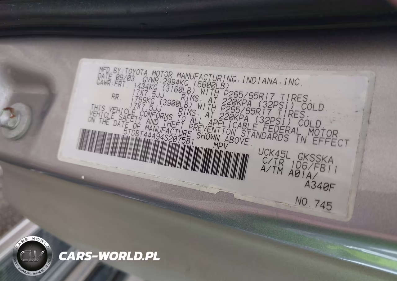 2004 Toyota Sequoia Sr5 V8 VIN:5TDBT44A94S207581 - 9