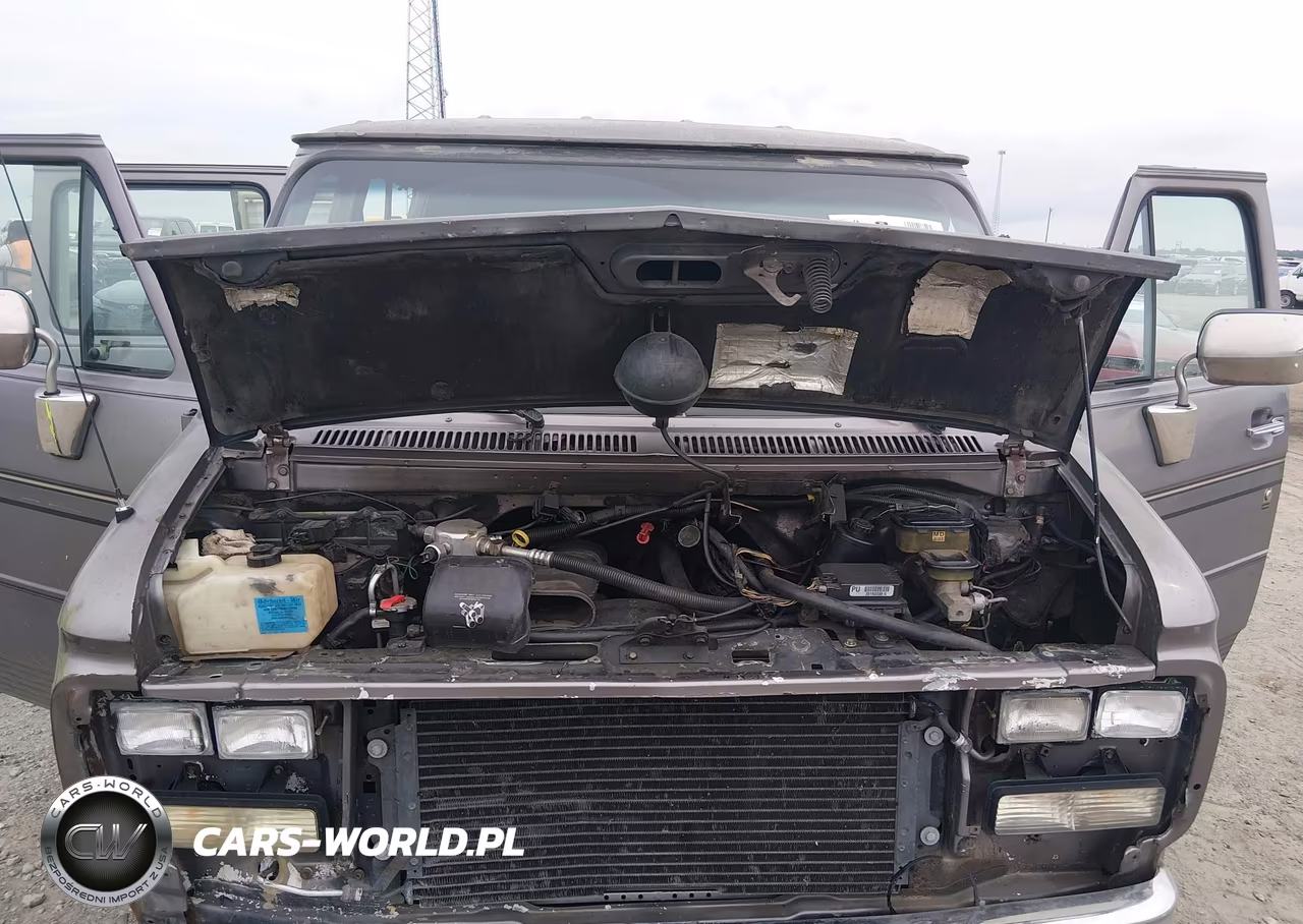 1995 Chevrolet G20 VIN:1GBEG25K6SF166311 - 10