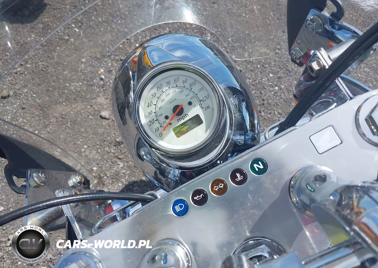 1999 Honda Vt1100 C3 VIN:1HFSC3901XA100381 - 7