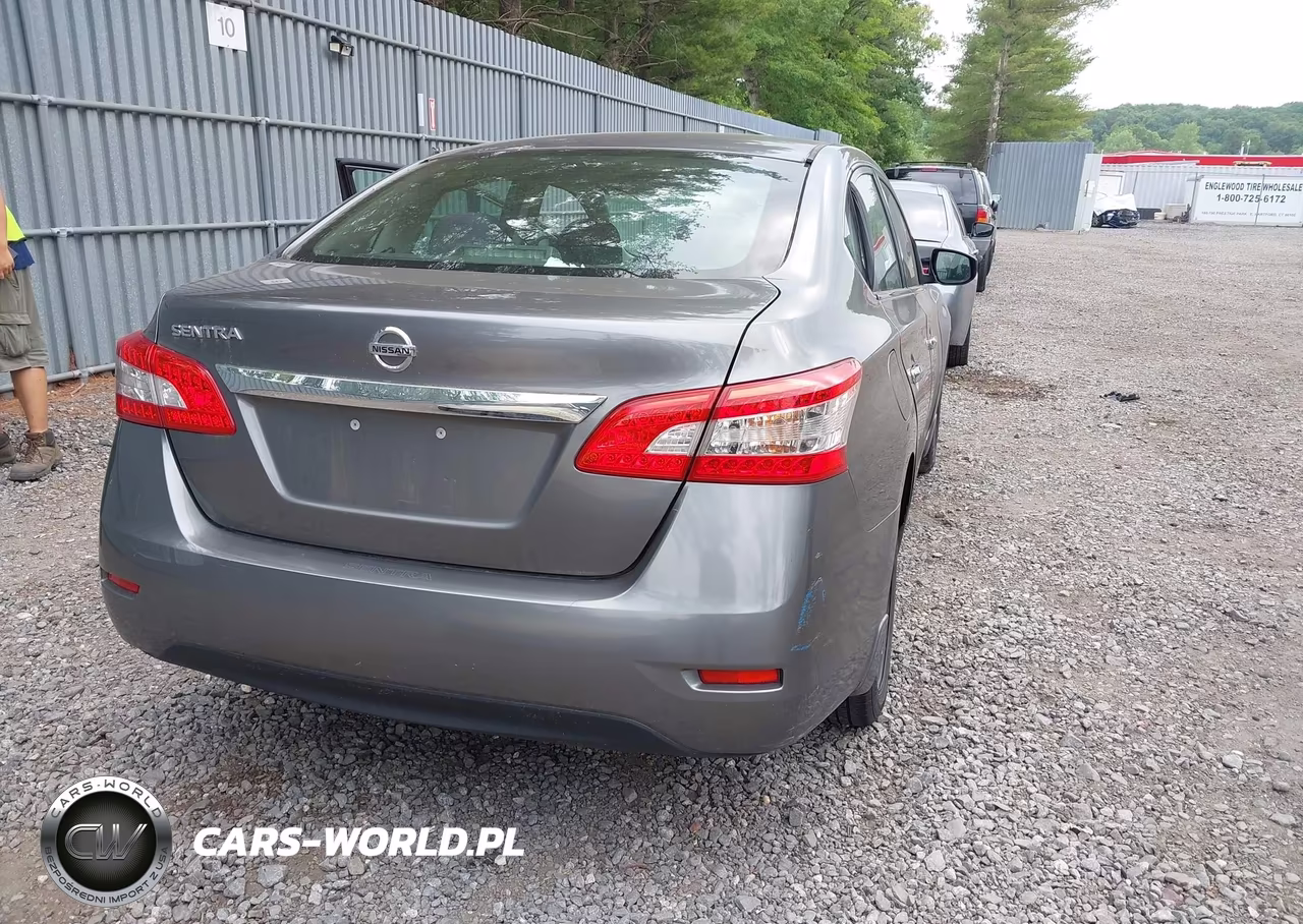 2015 Nissan Sentra S VIN:3N1AB7AP1FY373276 - 6