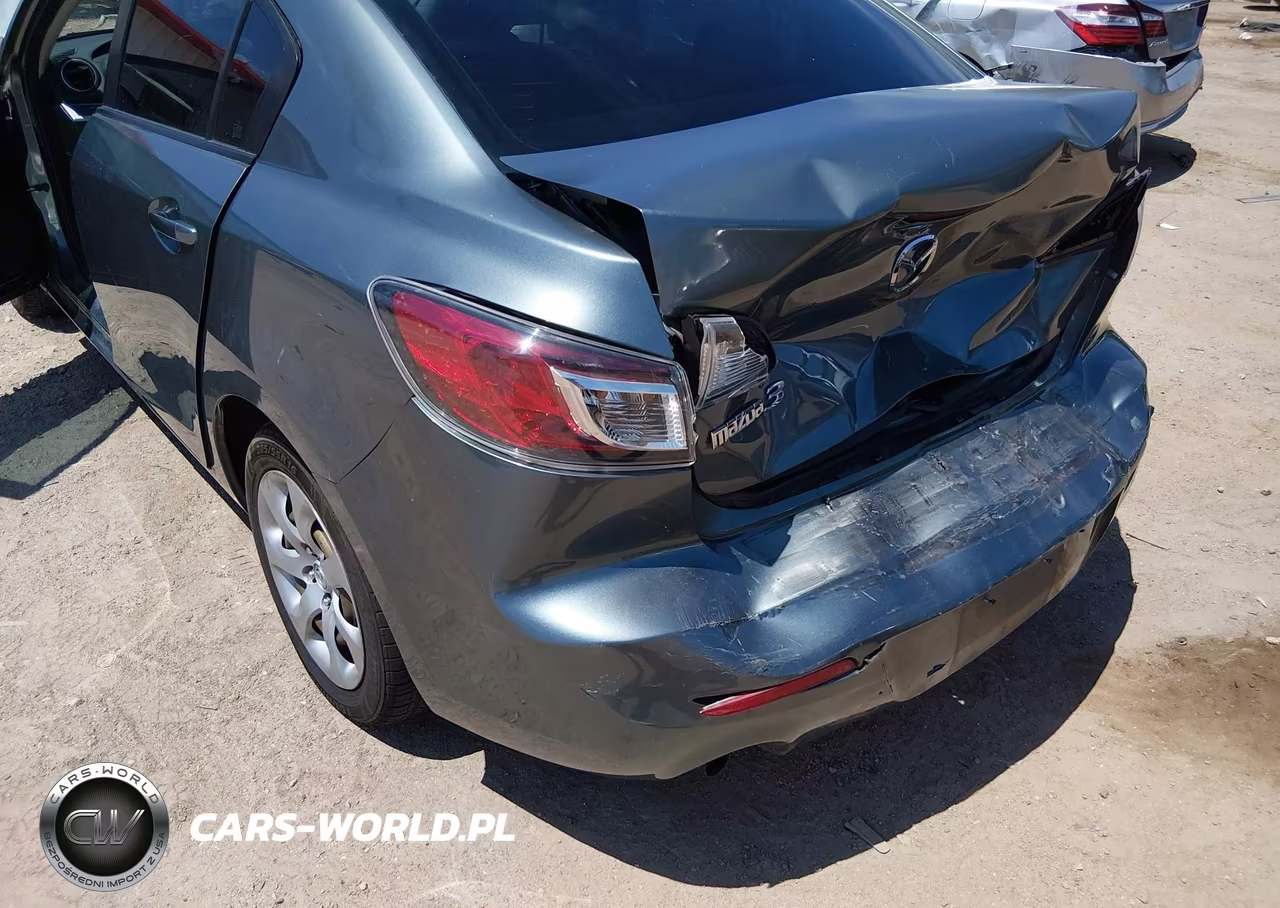 2012 Mazda Mazda3 I Sport VIN:JM1BL1UF5C1536123 - 6