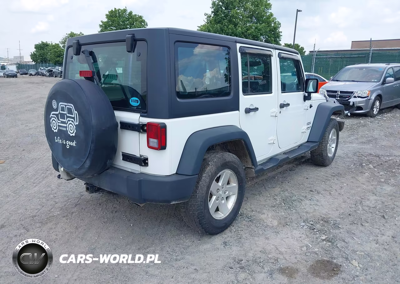 2015 Jeep Wrangler Unlimited Sport Rhd VIN:1C4BJWKG1FL672451 - 4