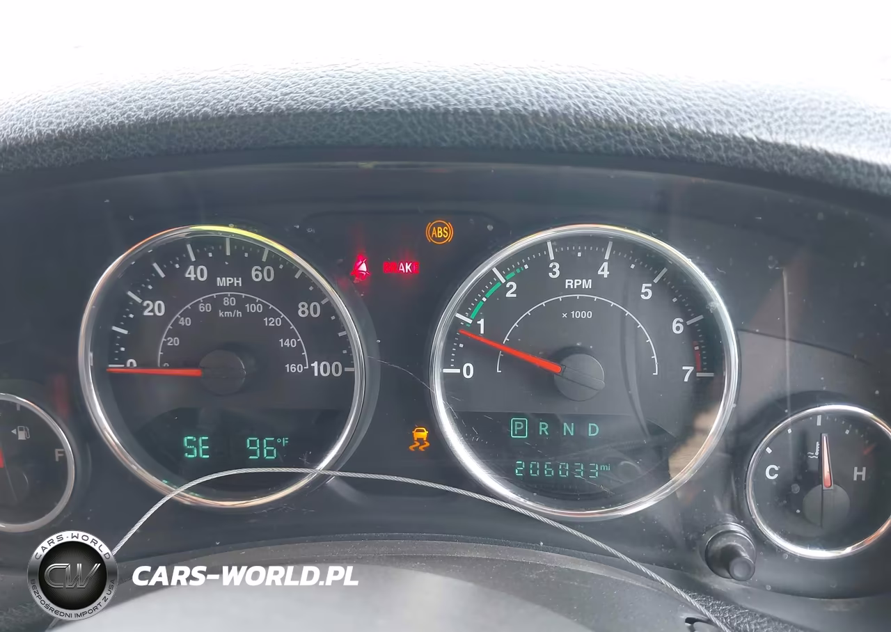 2015 Jeep Wrangler Unlimited Sport Rhd VIN:1C4BJWKG1FL672451 - 7
