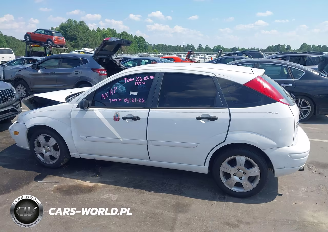 2005 Ford Focus Zx5 VIN:3FAFP37N05R149515 - 14