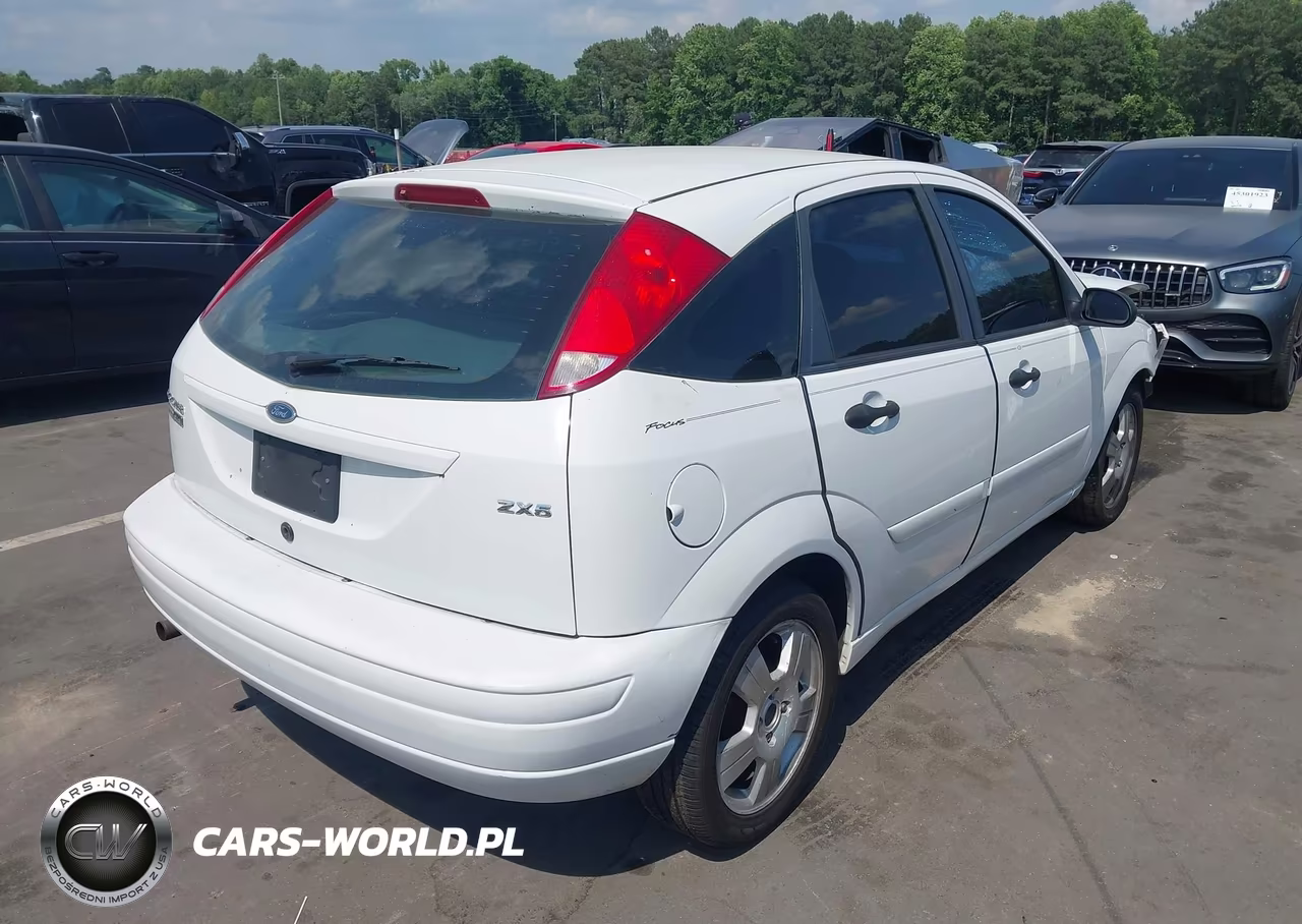 2005 Ford Focus Zx5 VIN:3FAFP37N05R149515 - 4