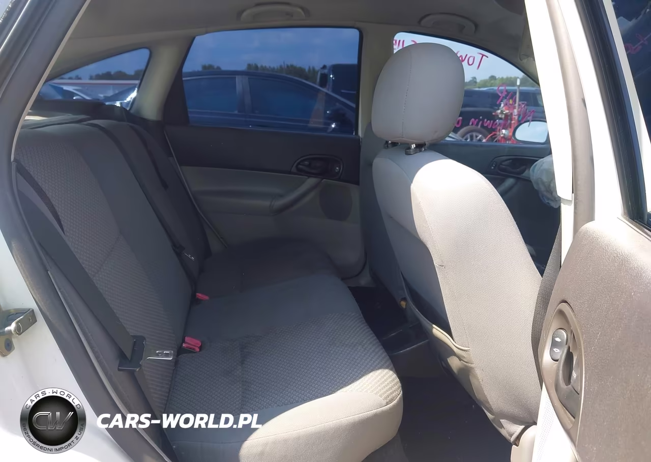 2005 Ford Focus Zx5 VIN:3FAFP37N05R149515 - 8