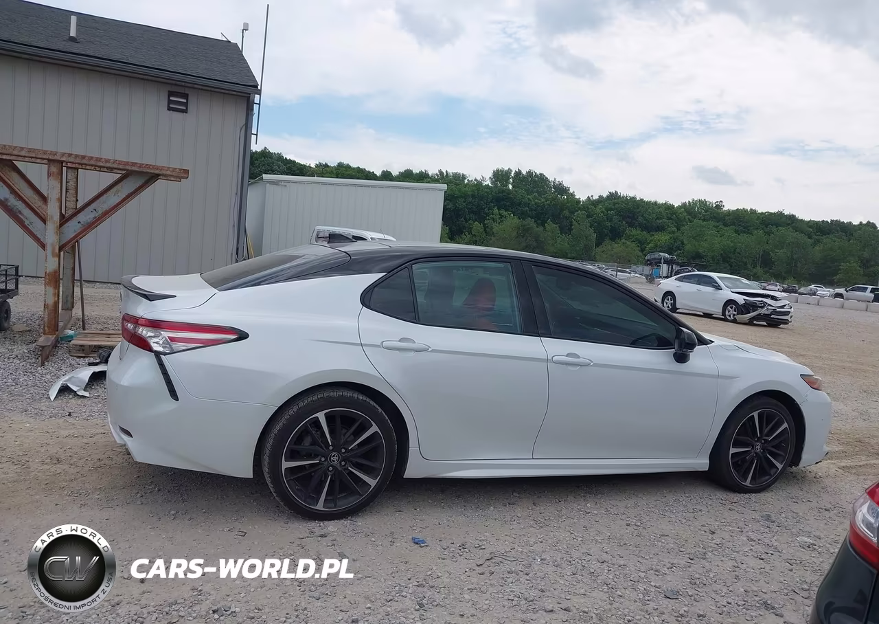 2019 Toyota Camry Xse VIN:4T1B61HK1KU296575 - 14
