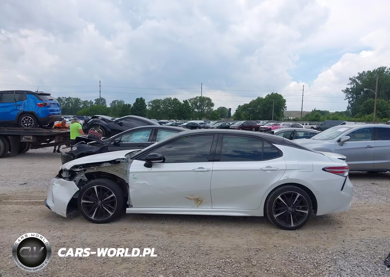 2019 Toyota Camry Xse VIN:4T1B61HK1KU296575 - 15