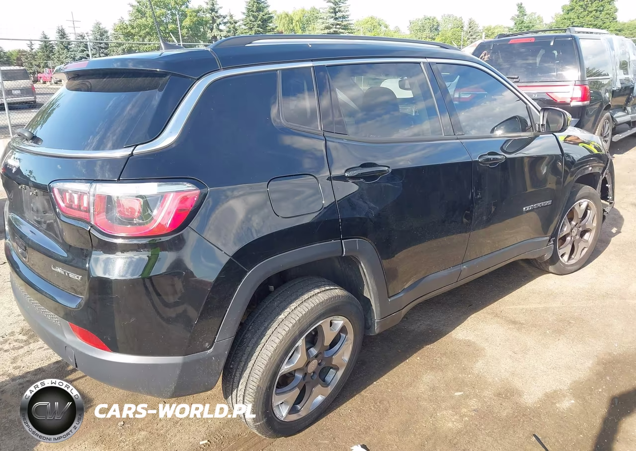 2020 Jeep Compass Limited 4X4 VIN:3C4NJDCB3LT100401 - 4