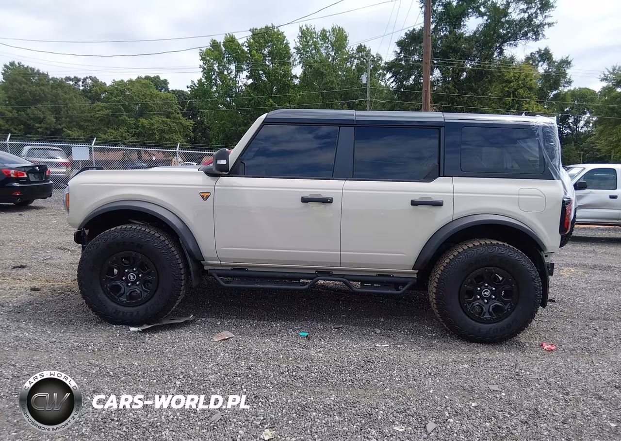 2025 Ford Bronco Badlands VIN:1FMEE9BP2SLB20577 - 15