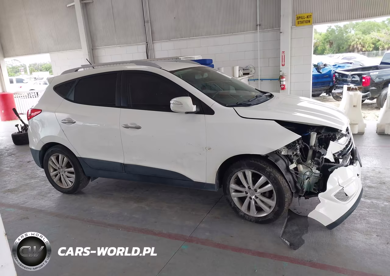 2011 Hyundai Tucson Limited VIN:KM8JU3AC3BU134883 - 13