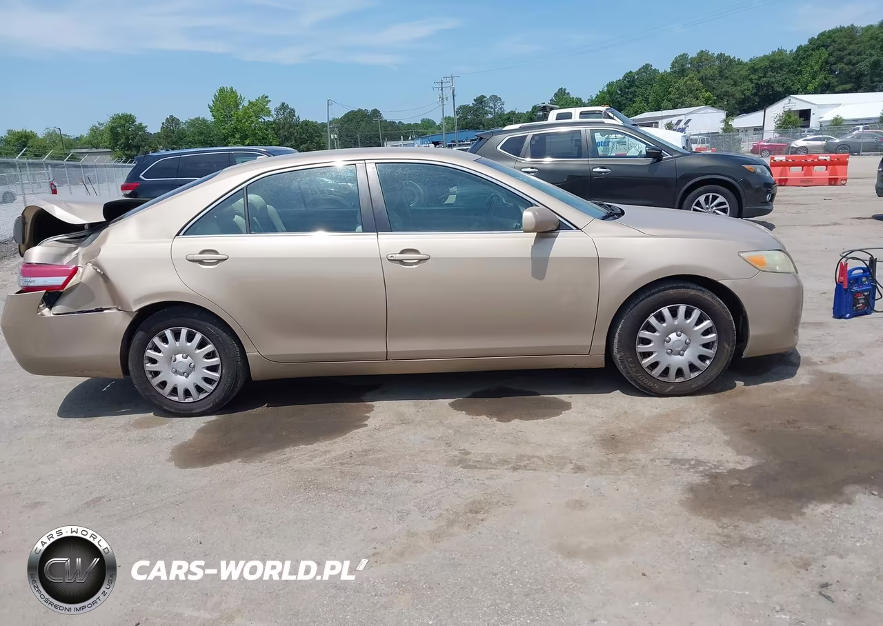 2011 Toyota Camry VIN:4T1BF3EK0BU184477 - 13