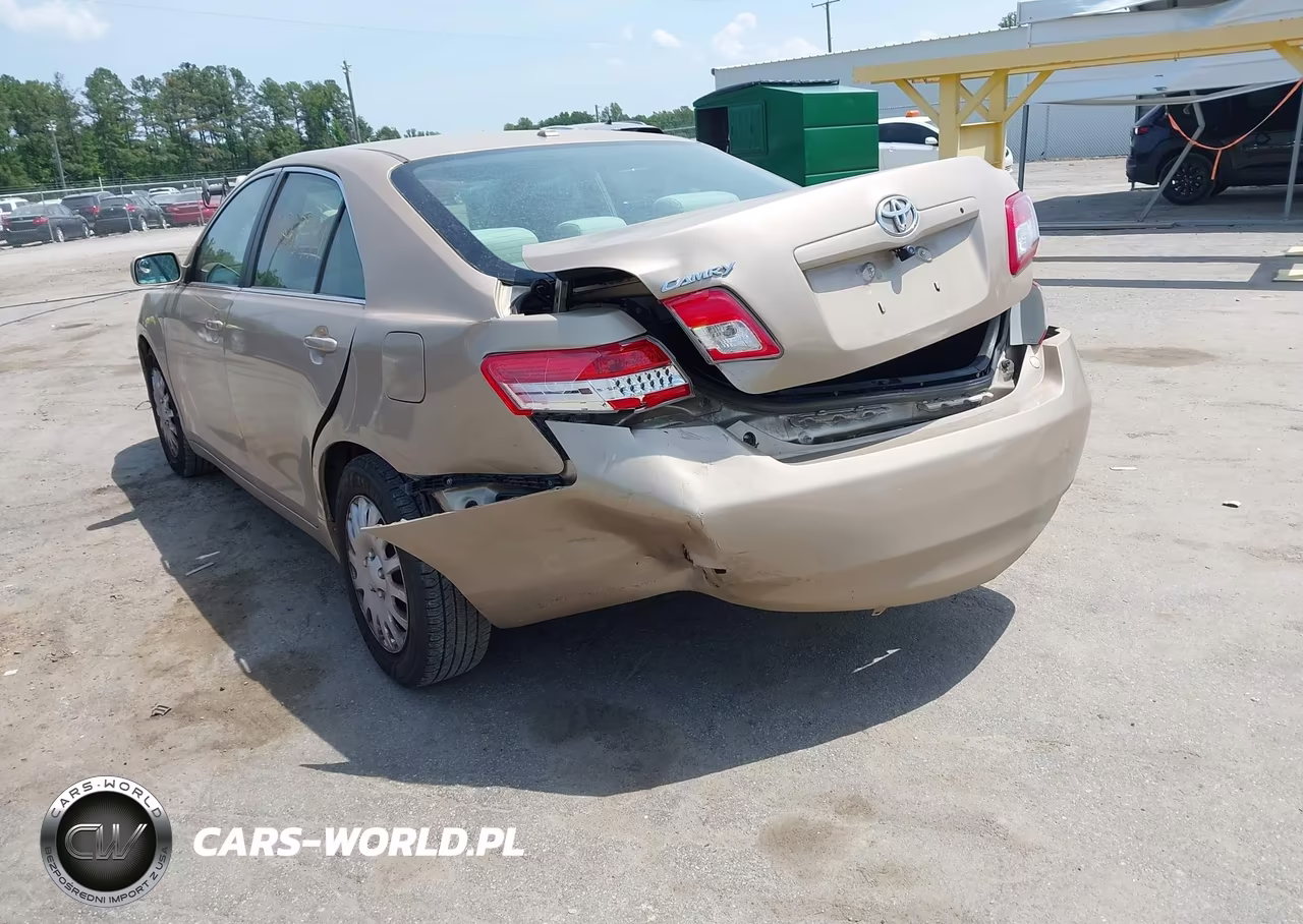 2011 Toyota Camry VIN:4T1BF3EK0BU184477 - 3