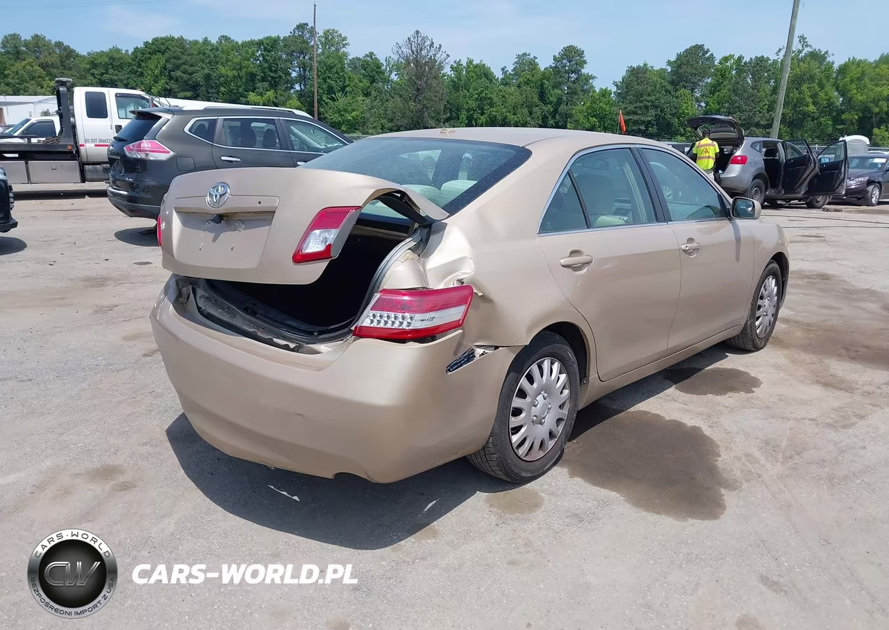 2011 Toyota Camry VIN:4T1BF3EK0BU184477 - 4